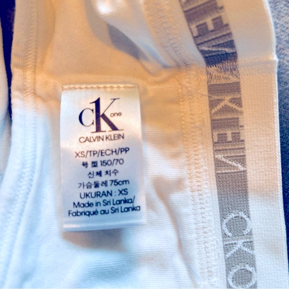 Calvin Klein bralette - Picture 4 of 4